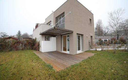 Villetta con giardino sui Colli di Bologna